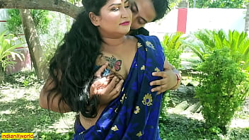 Desi hot Housewife Amazing XXX sex with New Indian boy&excl; Hot sex