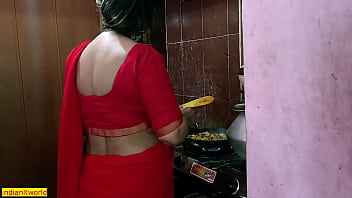 Indian Hot Stepmom Sex with stepson&excl; Homemade viral sex